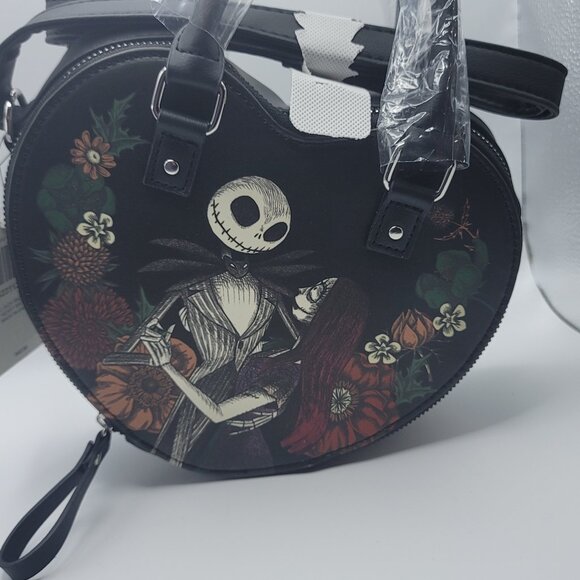 Hot Topic Handbags - Hot Topic Sally and Jack Heart Shape Cross body Bag (NWT)